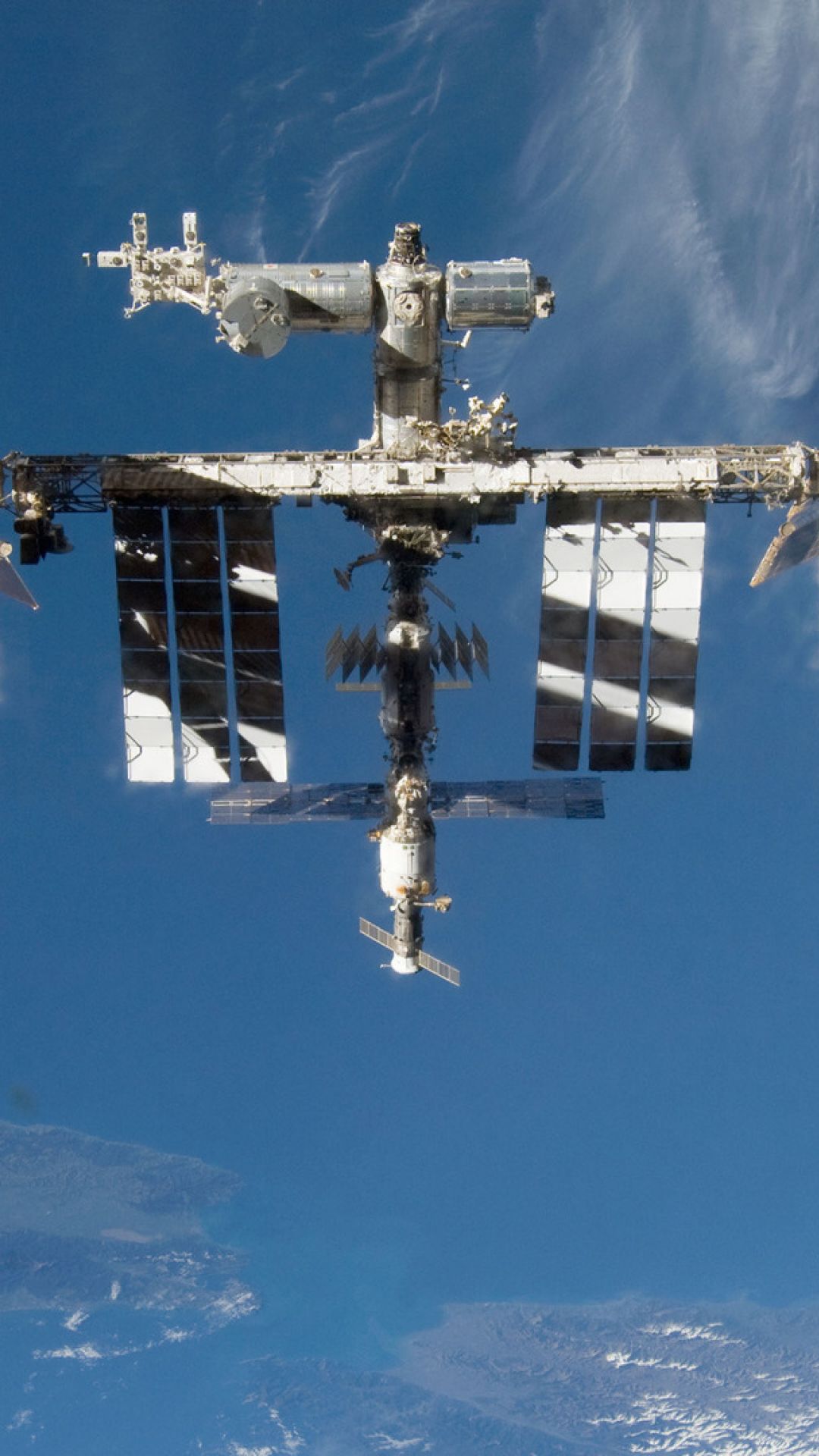 6133-kosmos-mezgdunarodnaya-kosmicheskaya-stanciya-1080x1920